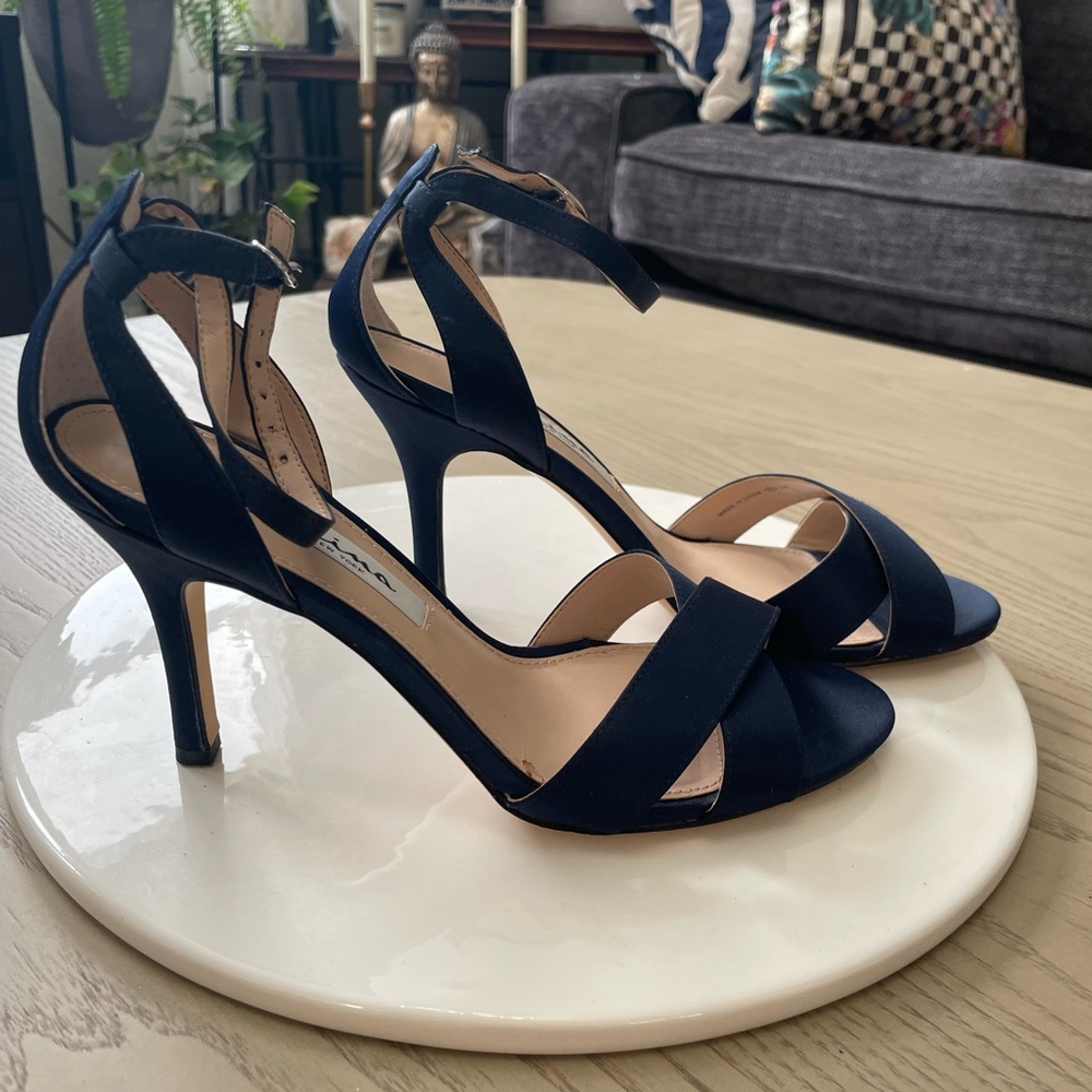 Elegant Nina Navy Blue Women's Heels